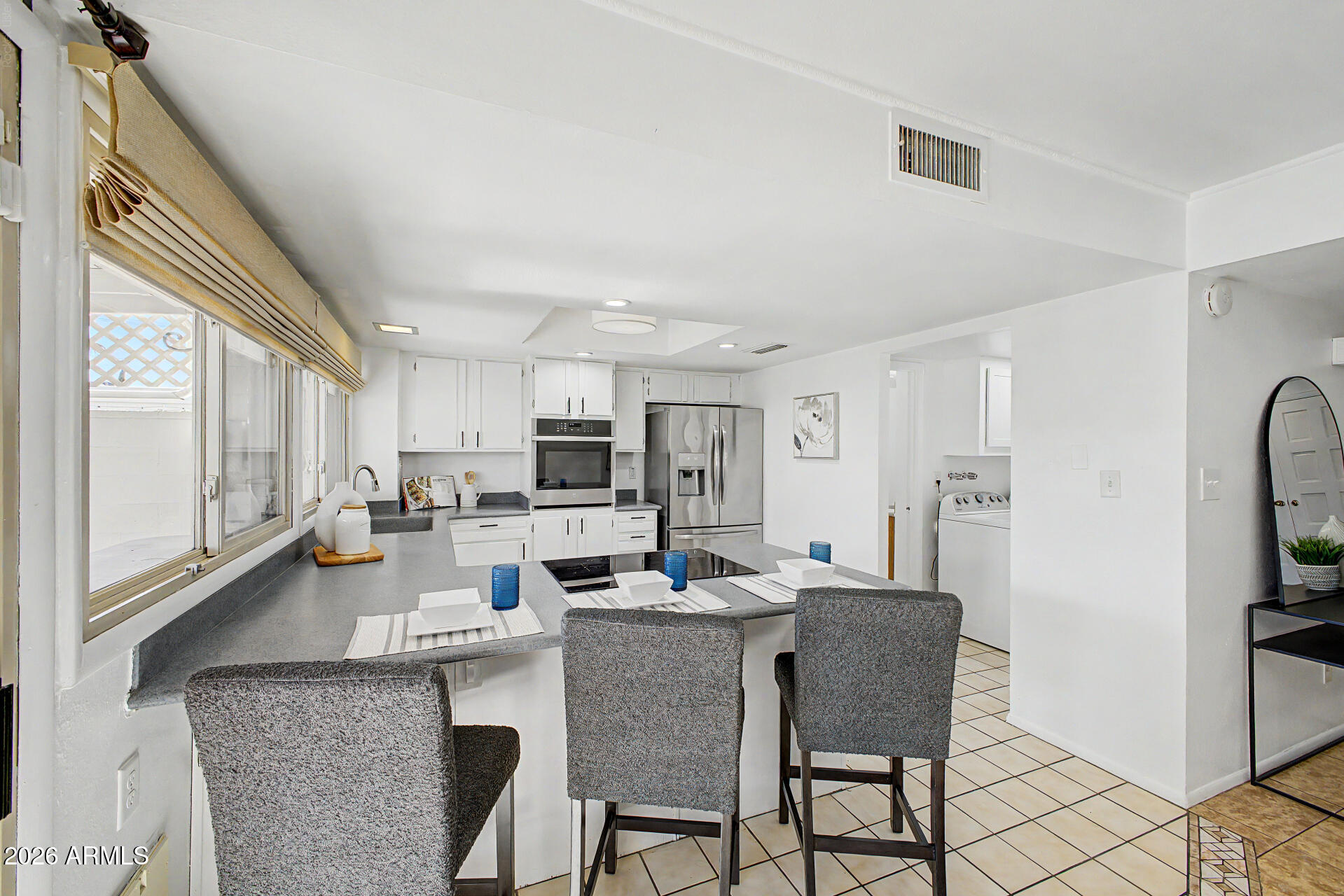 5865 East Thomas Road Scottsdale, AZ 85251 - Photo 11 of 29 11-Thomas