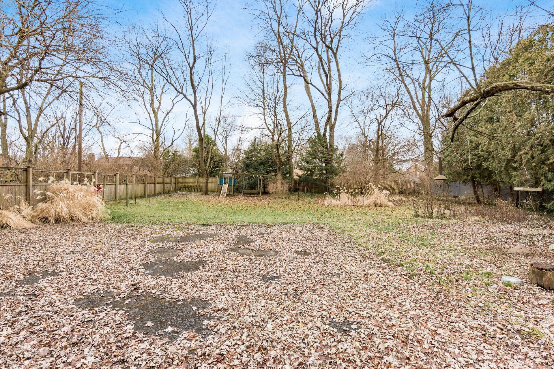 253 Croswell Road Columbus, OH 43214 - Photo 42 of 45 Patio