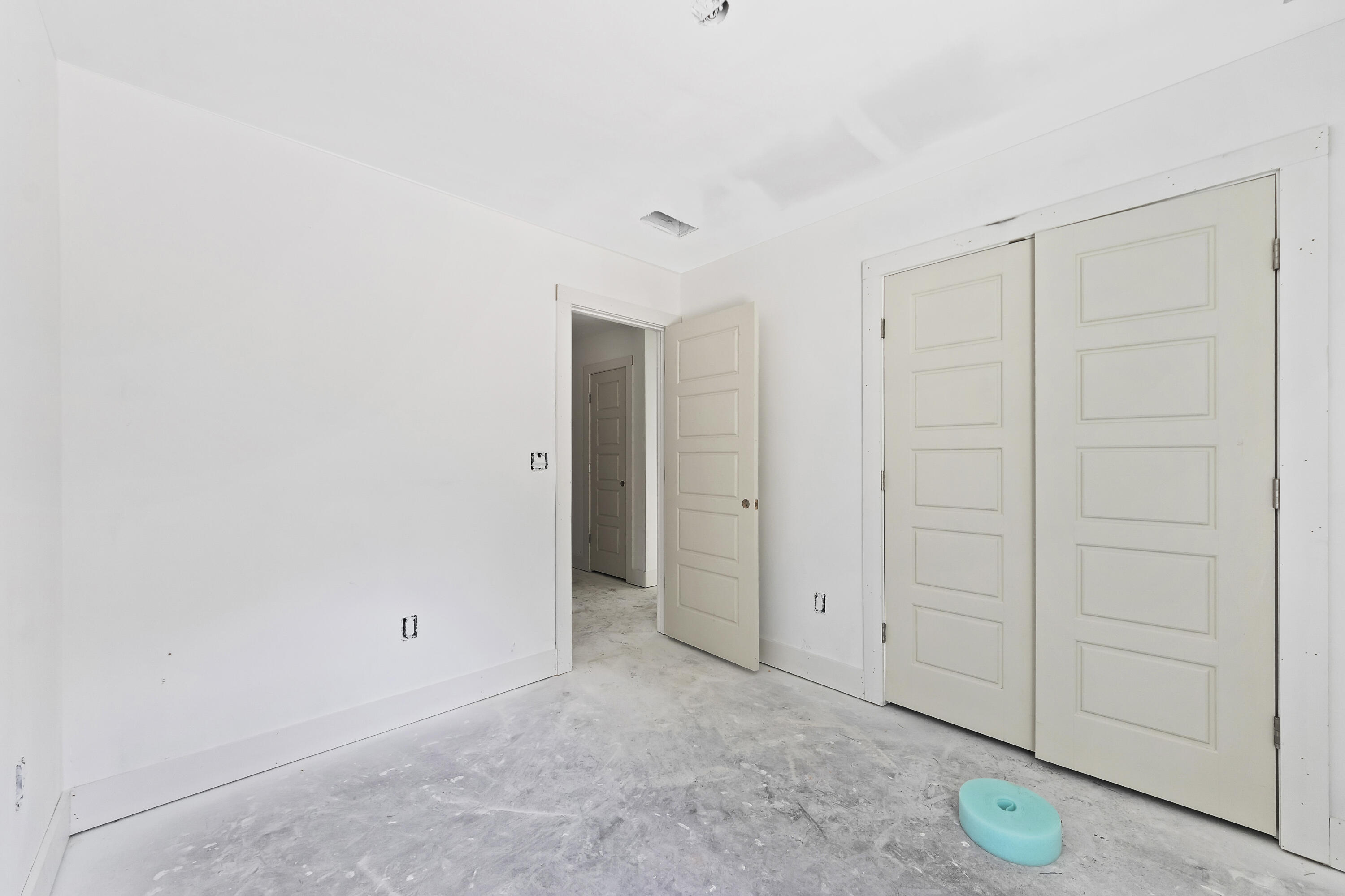 6324 North Highway 17 Awendaw, SC 29429 - Photo 17 of 23 Guest Bedroom 1