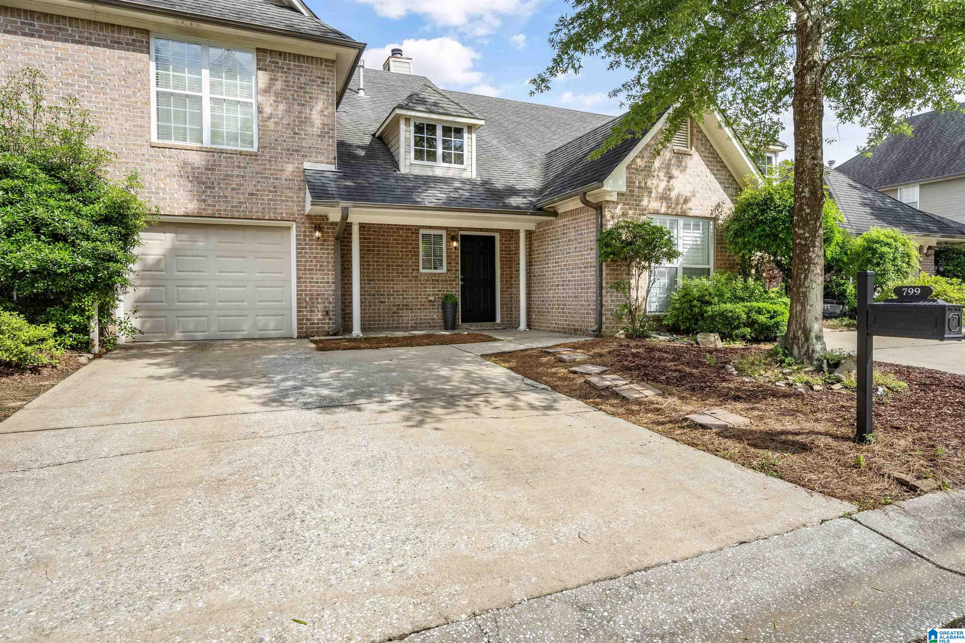 799 Reach Crest Birmingham, AL 35242 - Photo 2 of 23