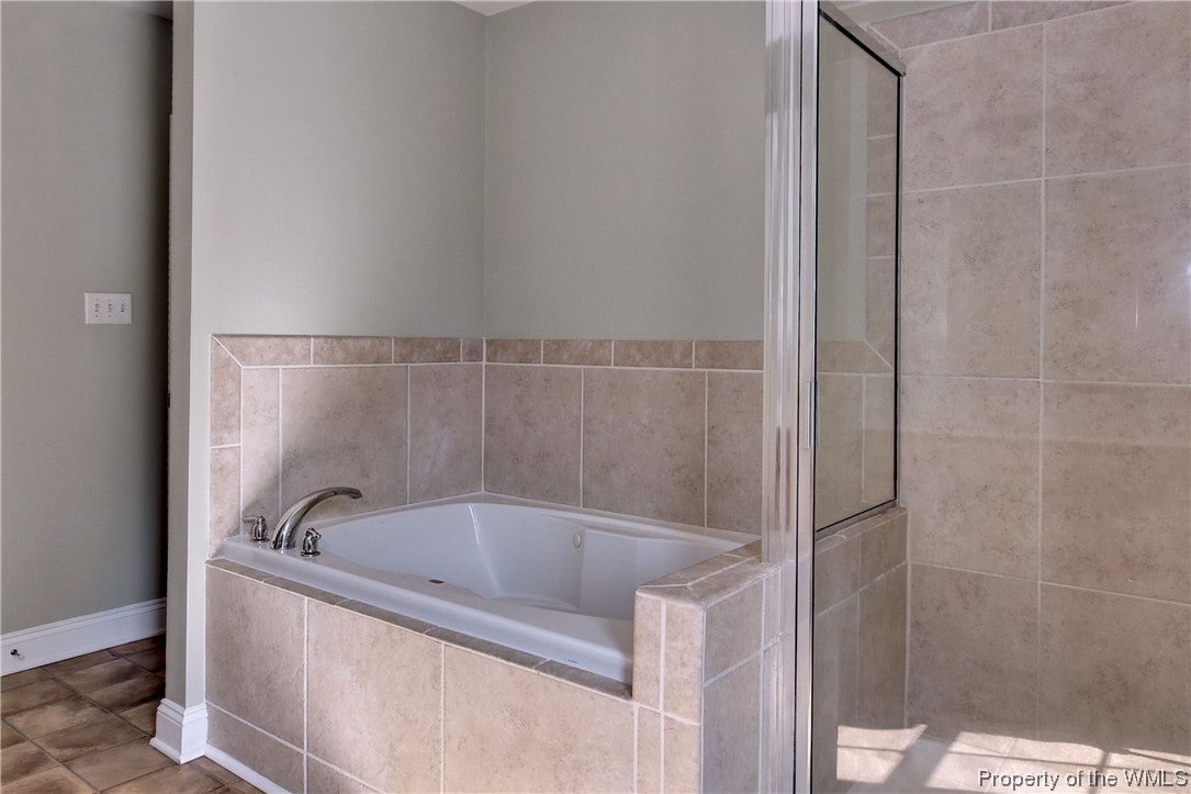 405 Woodland Road Hampton, VA 23669 - Photo 17 of 37 Gallery Image 17