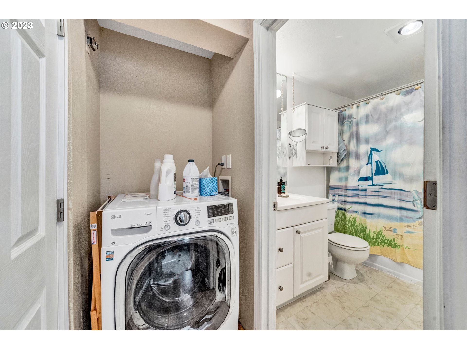 12606 Northwest Barnes Road, Unit 6 Portland, OR 97229 - Photo 20 of 25 Gallery Image 20