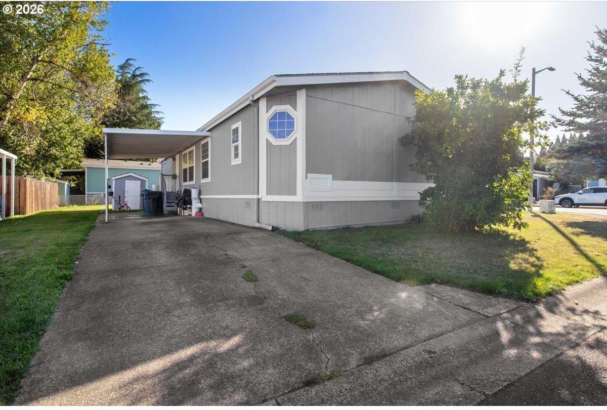 786 Hoffman Road Northeast Salem, OR 97301 - Photo 35 of 38 Gallery Image 35