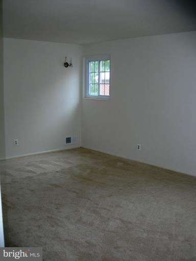 3413 Floral Street Silver Spring, MD 20902 - Photo 9 of 20 Living Room