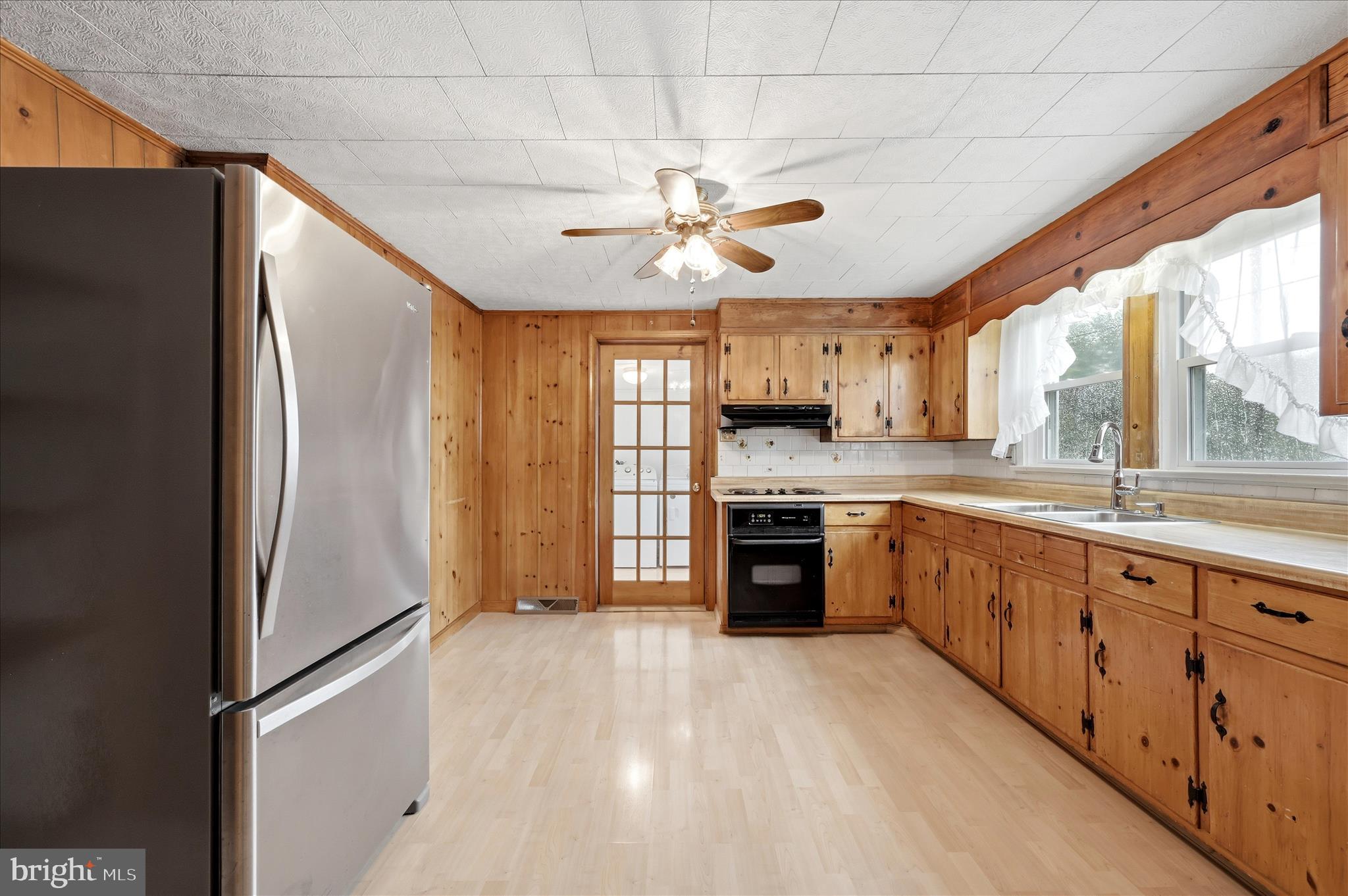 126 Marple Road Winchester, VA 22603 - Photo 8 of 42 Kitchen