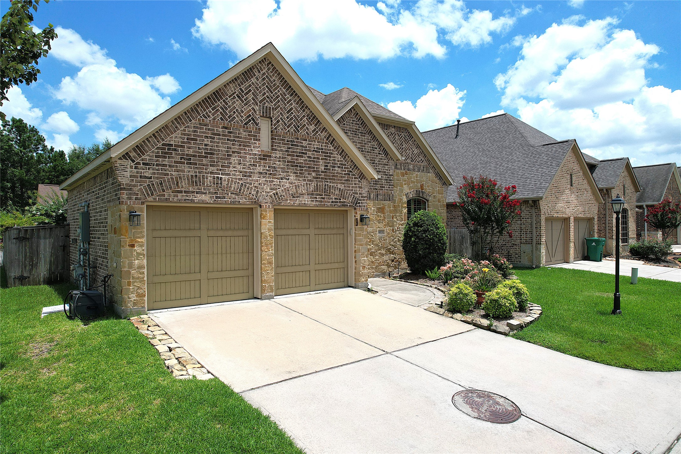 8870 Van Allen Drive Spring, TX 77381 - Photo 4 of 27