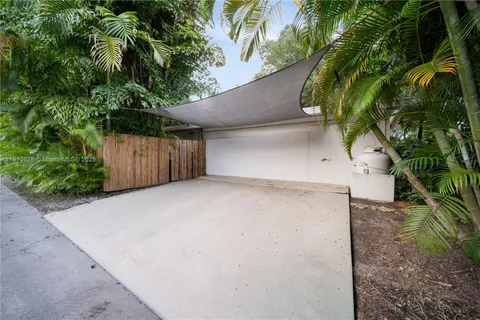 $2,950,000 | 1075 Northeast 99th Street, Miami Shores, FL 33138