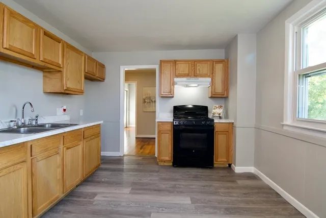 $385,000 | 774-776 Liberty Street, Springfield, MA 01104