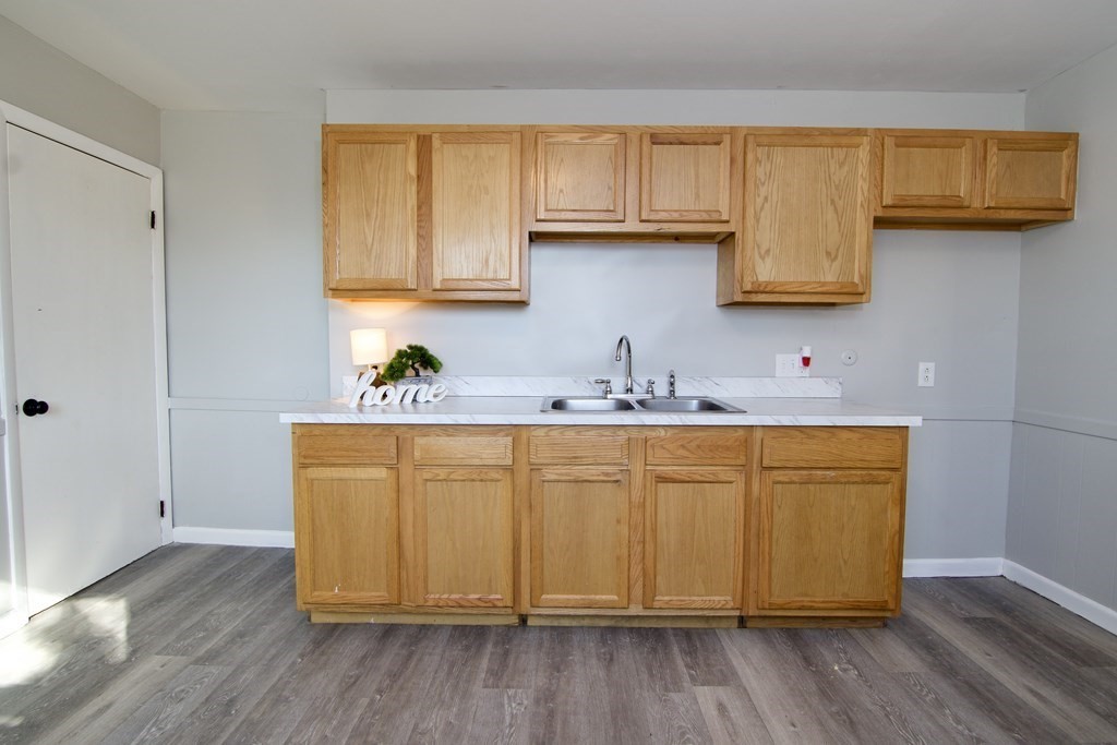 774-776 Liberty Street Springfield, MA 01104 - Photo 9 of 40