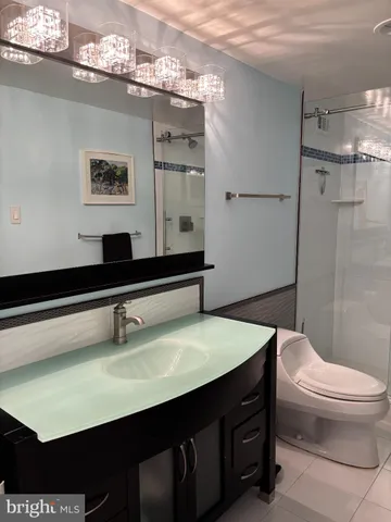 $2,850 | 5225 Pooks Hill Road, Unit 528N, Bethesda, MD 20814