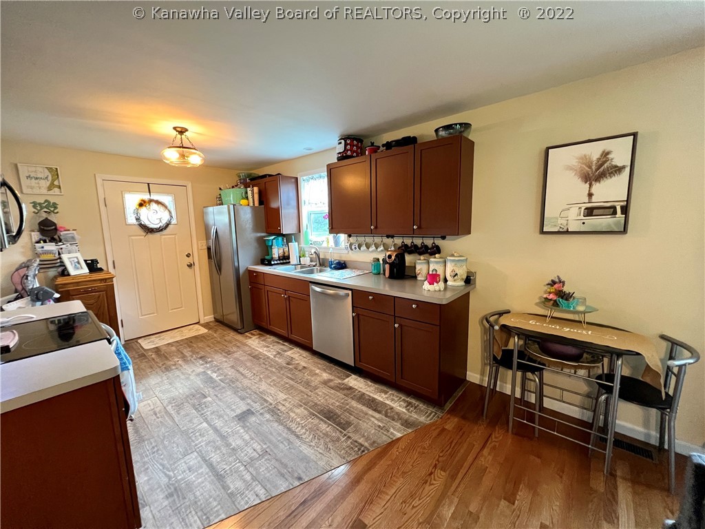 62 Lima Road Point Pleasant, WV 25550 - Photo 7 of 38 Gallery Image 7