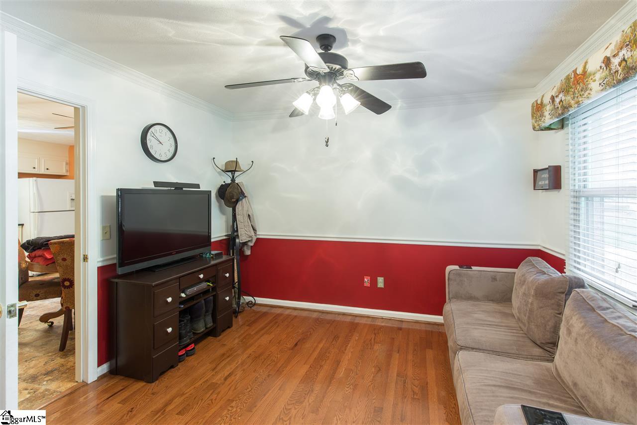 916 Fargo Street Mauldin, SC 29662 - Photo 13 of 25 Gallery Image 13