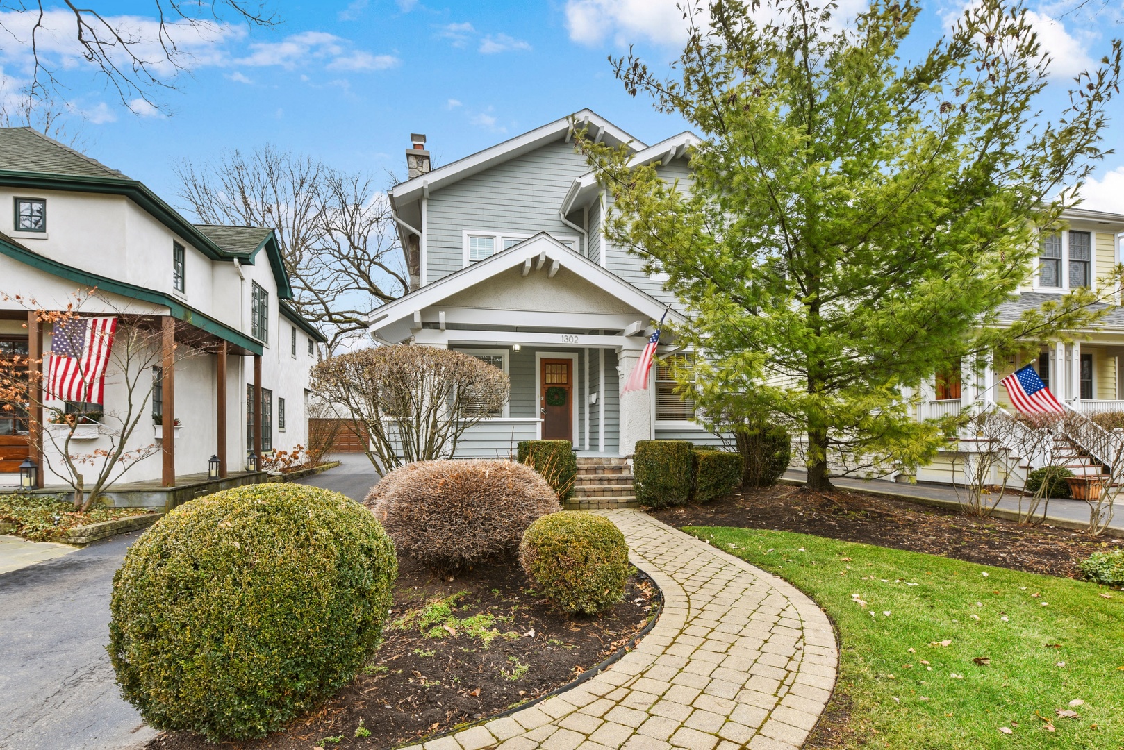 1302 Edgewood Road Lake Forest, IL 60045 - Photo 1 of 24