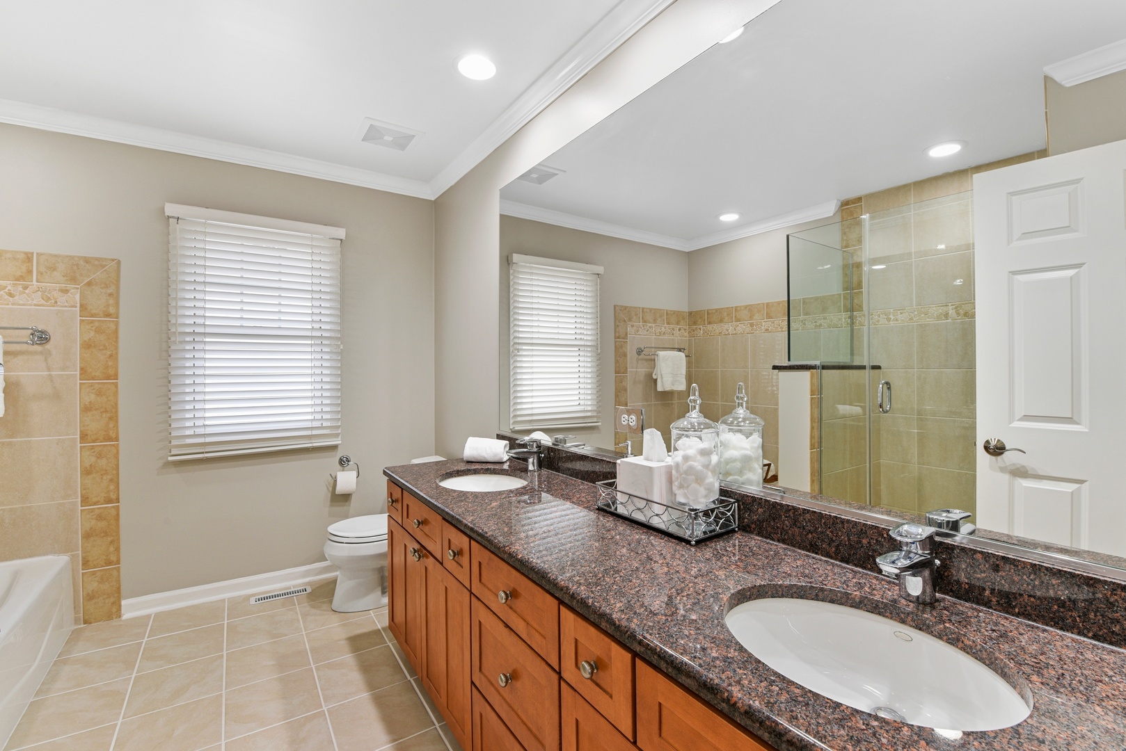1302 Edgewood Road Lake Forest, IL 60045 - Photo 17 of 24