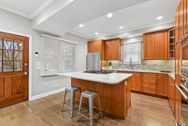 1302 Edgewood Road Lake Forest, IL 60045 - Photo 7 of 24
