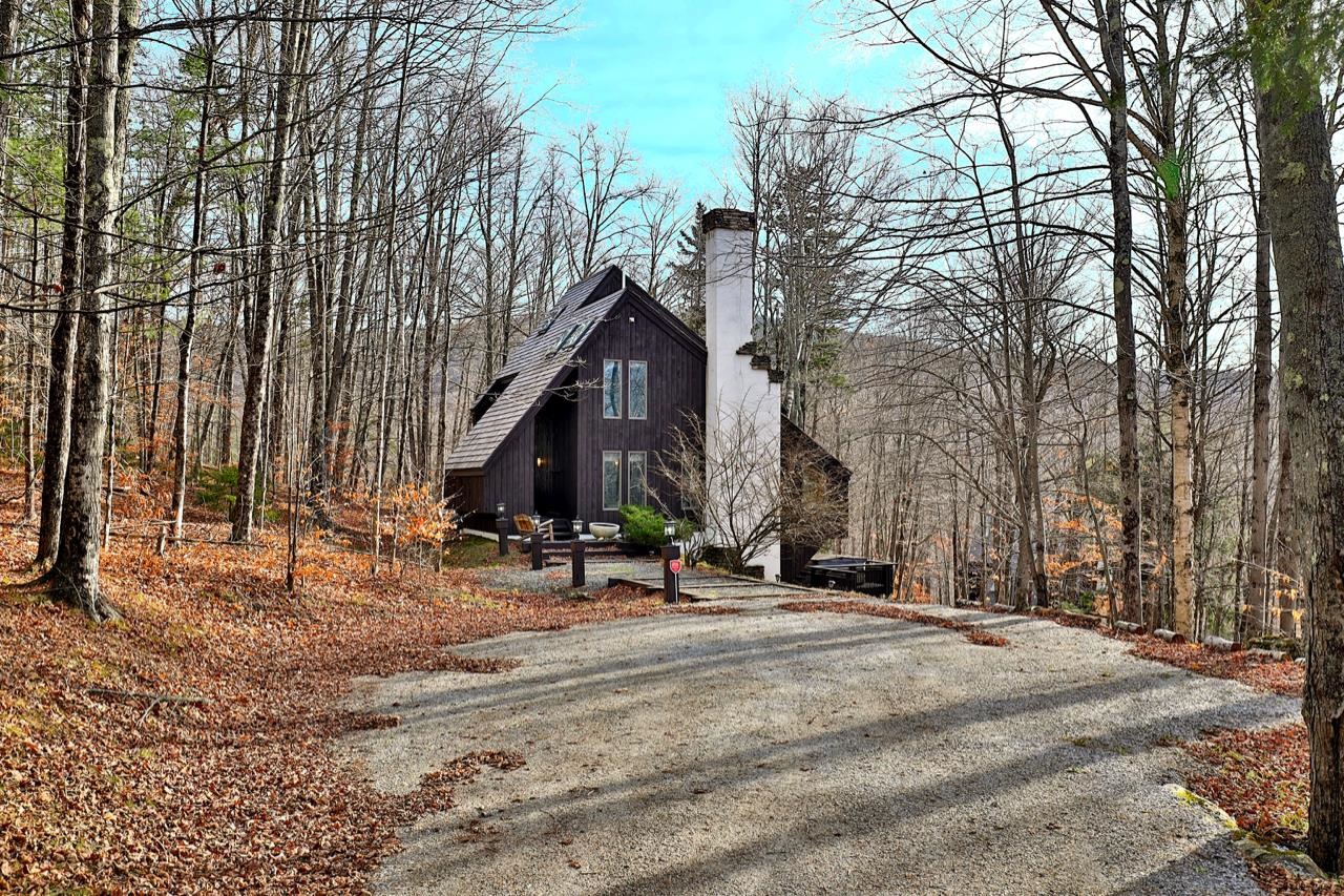 1383 Salt Ash Road Plymouth, VT 05056 - Photo 33 of 37 Gallery Image 33