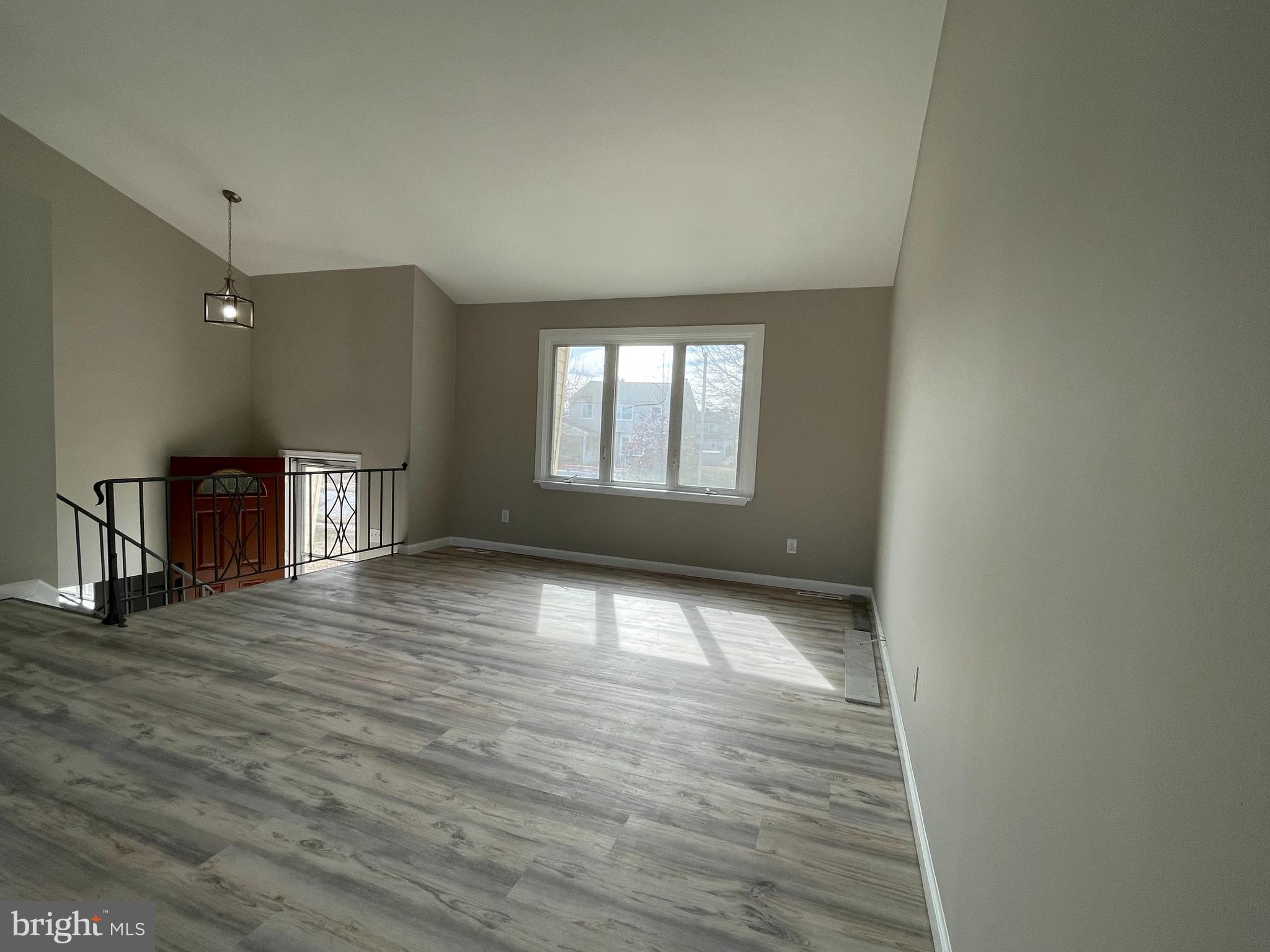6 Rigel Court Sewell, NJ 08080 - Photo 8 of 14