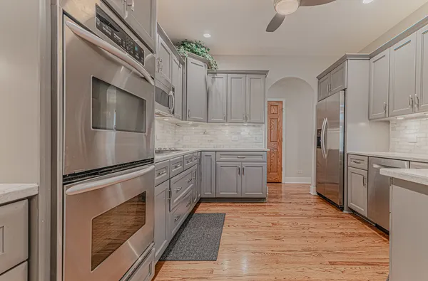 $549,900 | 236 Schmidt Drive, Hampshire, IL 60140