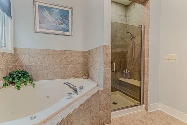 $549,900 | 236 Schmidt Drive, Hampshire, IL 60140