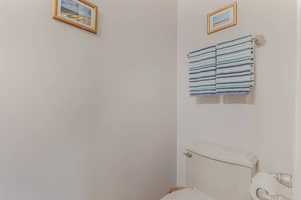 $549,900 | 236 Schmidt Drive, Hampshire, IL 60140