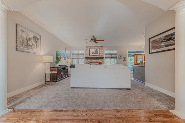 $549,900 | 236 Schmidt Drive, Hampshire, IL 60140