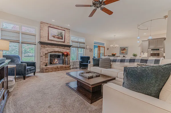 $549,900 | 236 Schmidt Drive, Hampshire, IL 60140