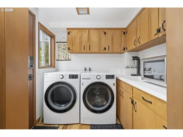 $769,000 | 55475 Southeast White Cap Lane, Sandy, OR 97055