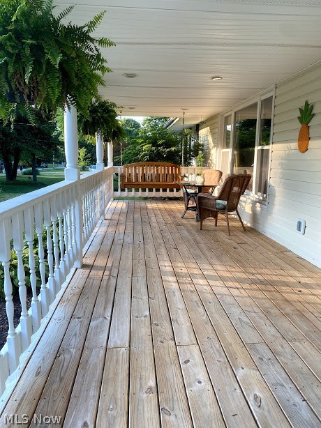3739 Baird Road Stow, OH 44224 - Photo 4 of 32 Front porch