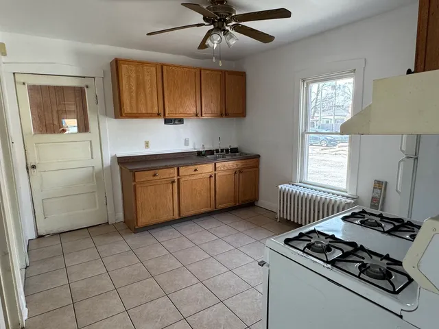 $2,100 | 7907 West Grand Avenue, Elmwood Park, IL 60707