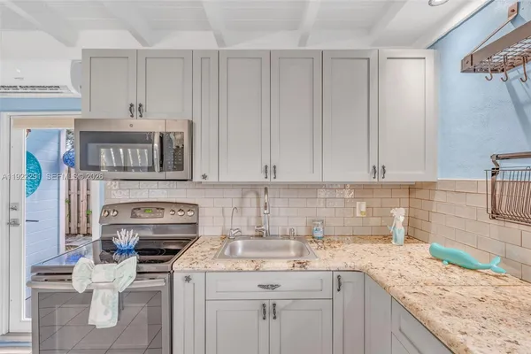 $499,000 | 40 Pirates Drive, Key Largo, FL 33037