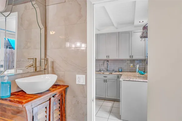 $499,000 | 40 Pirates Drive, Key Largo, FL 33037