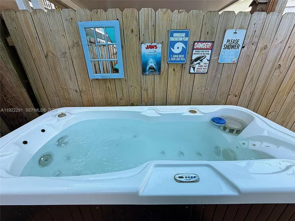 $499,000 | 40 Pirates Drive, Key Largo, FL 33037