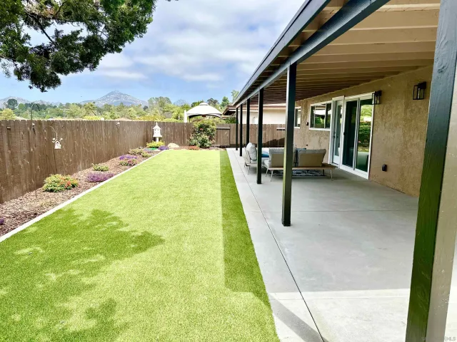 $999,000 | 12540 Lomica Drive, San Diego, CA 92128