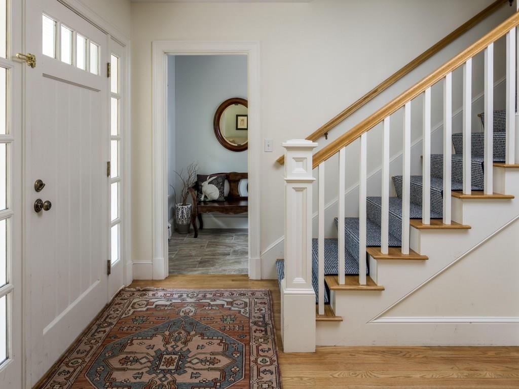 23 Cross Hill Road Cape Elizabeth, ME 04107 - Photo 2 of 34 Photo