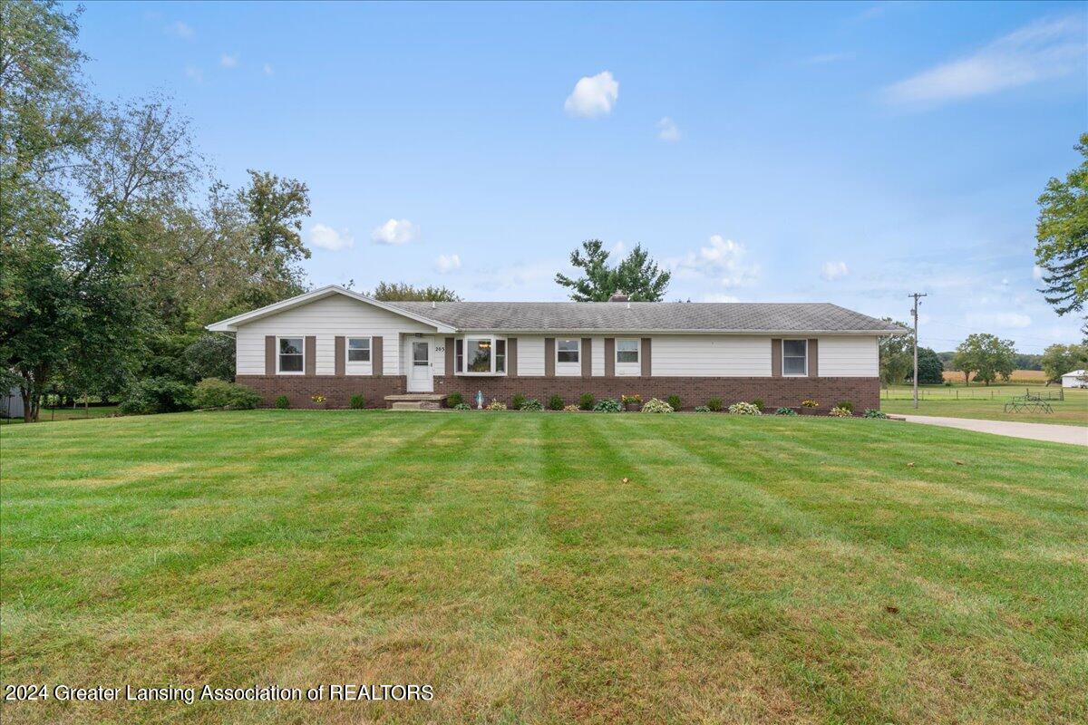 203 West Herbison Road Dewitt, MI 48820 - Photo 1 of 40 02-Media Jett - 10