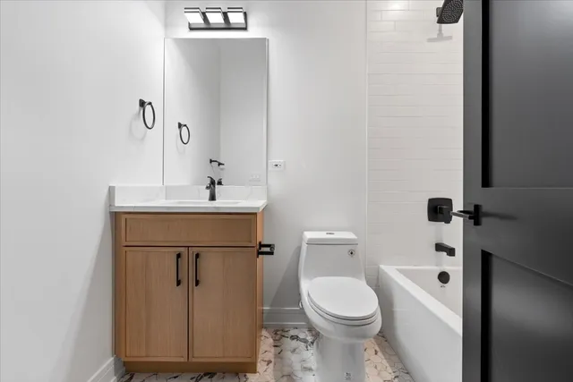 $599,500 | 2636 West Evergreen Avenue, Unit PH, Chicago, IL 60622