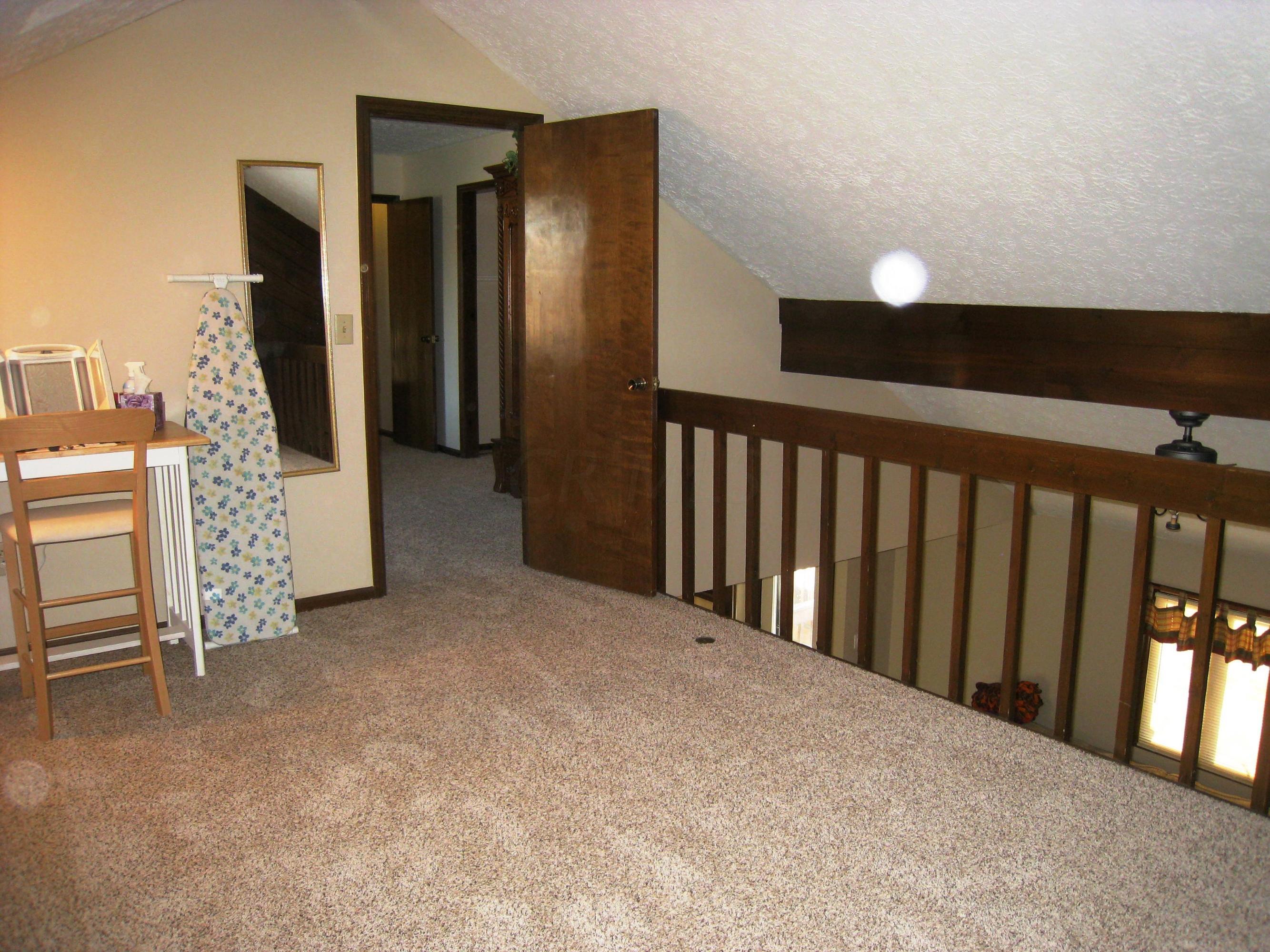 7782 Shermont Road Dublin, OH 43016 - Photo 7 of 30 Gallery Image 7