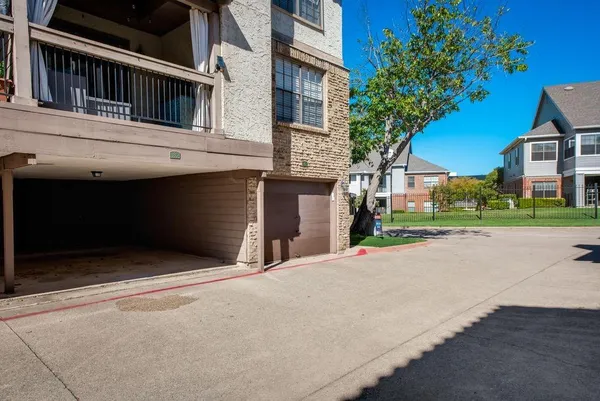 $1,695 | 336 Melrose Drive, Unit 18C, Richardson, TX 75080