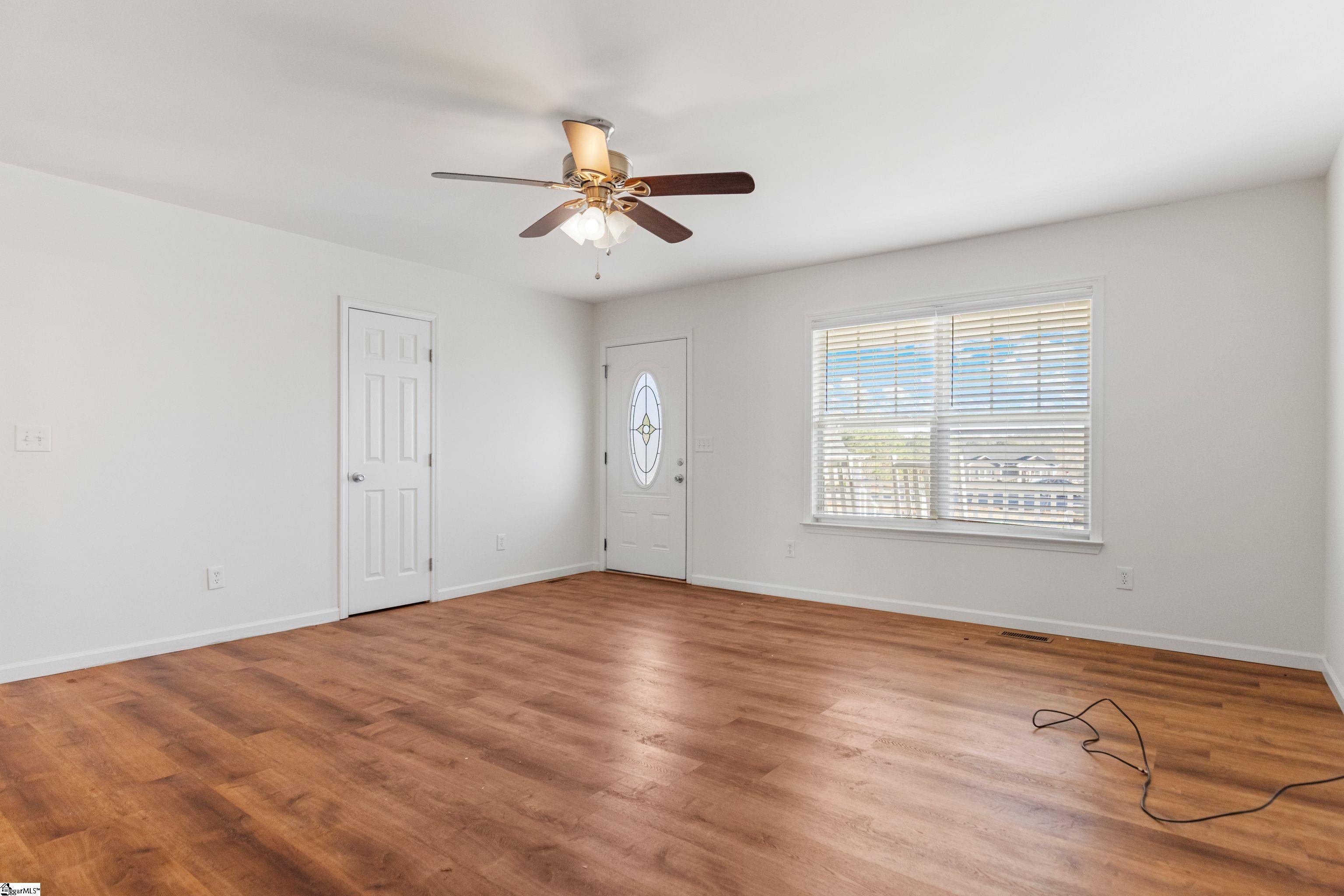 608 Ruddy Creek Circle Greer, SC 29651 - Photo 5 of 22 Gallery Image 5