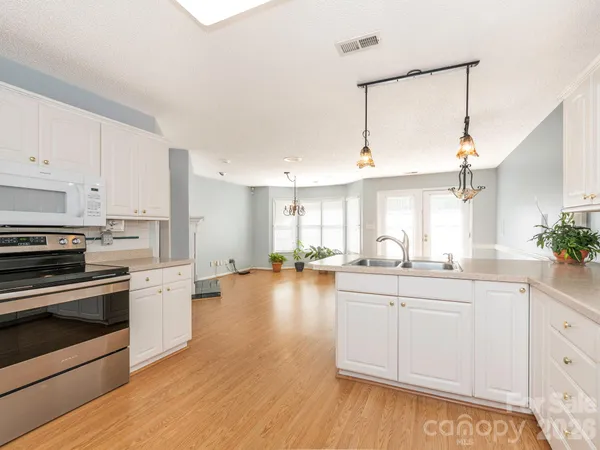 $379,900 | 4799 Morris Glen Drive, Concord, NC 28027