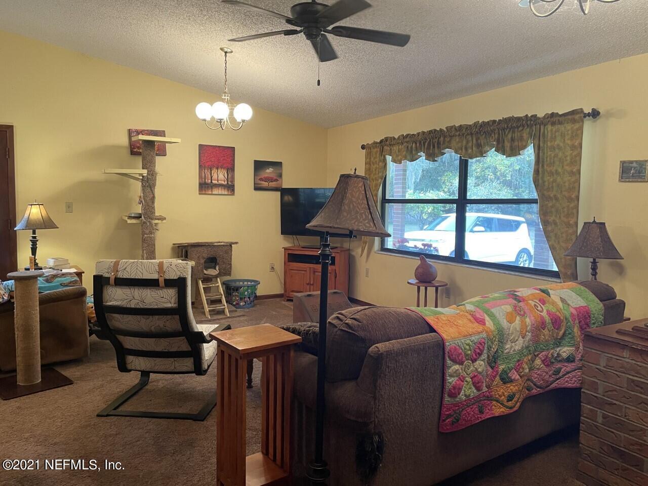 116 Raley Lane Palatka, FL 32177 - Photo 3 of 28 IMG_1377