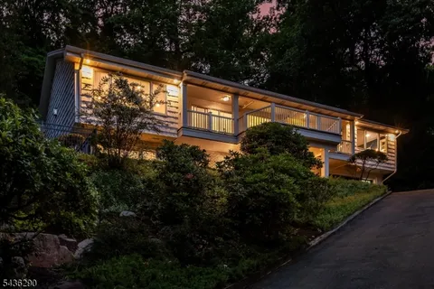 $1,849,000 | 244 Highland Avenue, Montclair, NJ 07043
