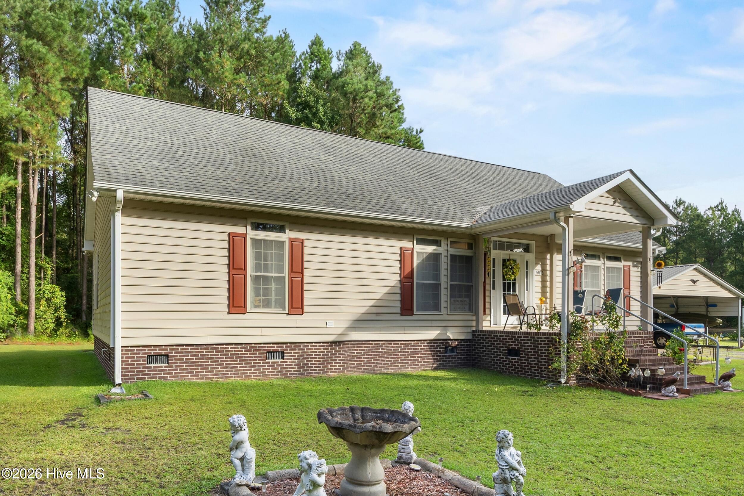 6079 Bell Williams Road Currie, NC 28435 - Photo 3 of 58 3_front exterior