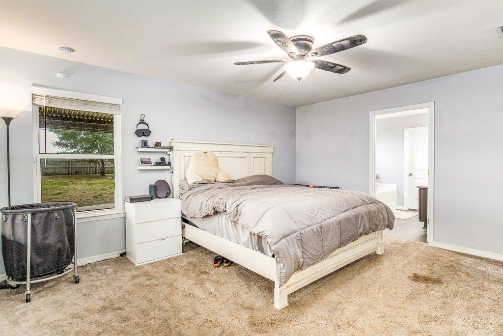 5881 Fairlands Road Milton, FL 32583 - Photo 14 of 35