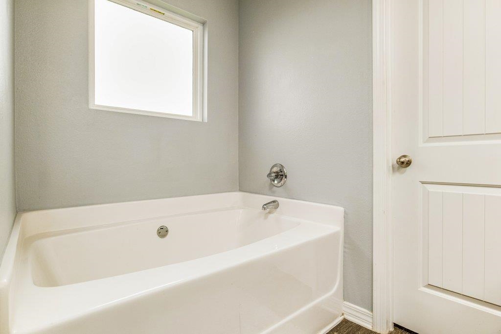 5881 Fairlands Road Milton, FL 32583 - Photo 19 of 35