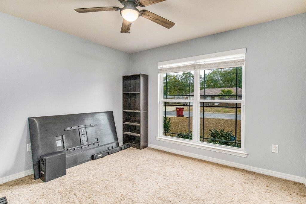 5881 Fairlands Road Milton, FL 32583 - Photo 9 of 35