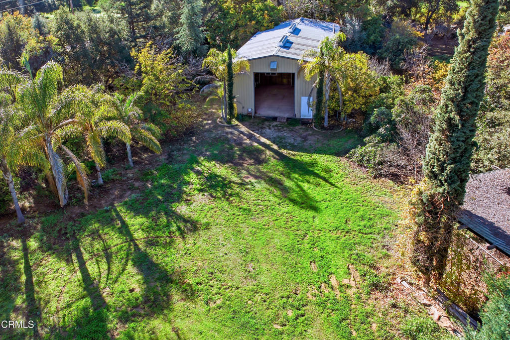 1400 Park Road Ojai, CA 93023 - Photo 16 of 67 a view of a backyard with plants and a garden