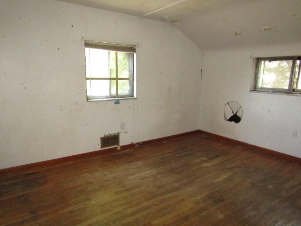 937 Woodward Avenue McKees Rocks, PA 15136 - Photo 20 of 22