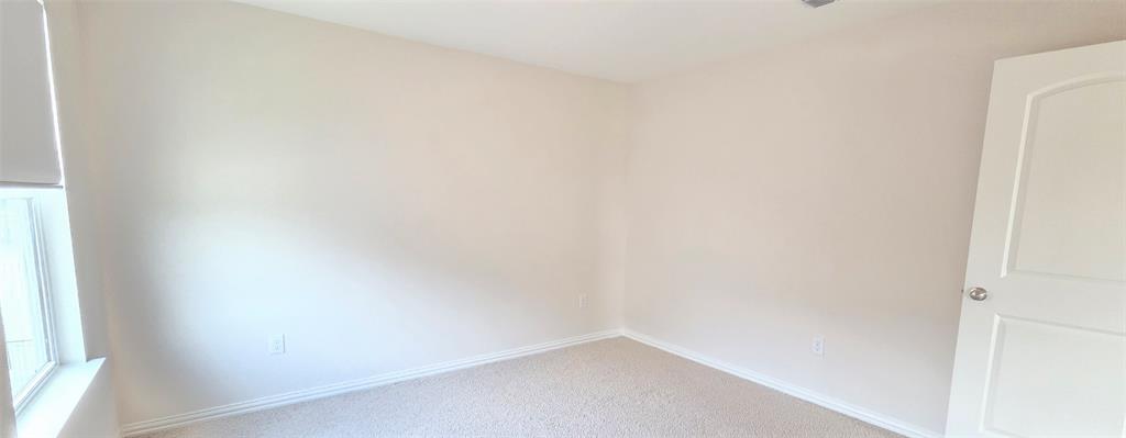 916 Elizabeth Street Anna, TX 75409 - Photo 17 of 31 a small space with a window