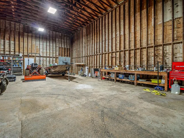 a view of parking area